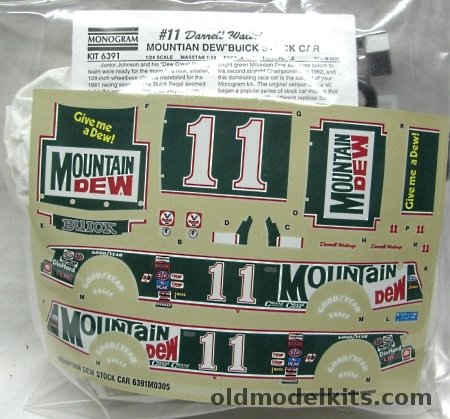 Monogram 1/24 Buick Mountain Dew Regal Grand National Race Car - Bagged, 6391 plastic model kit